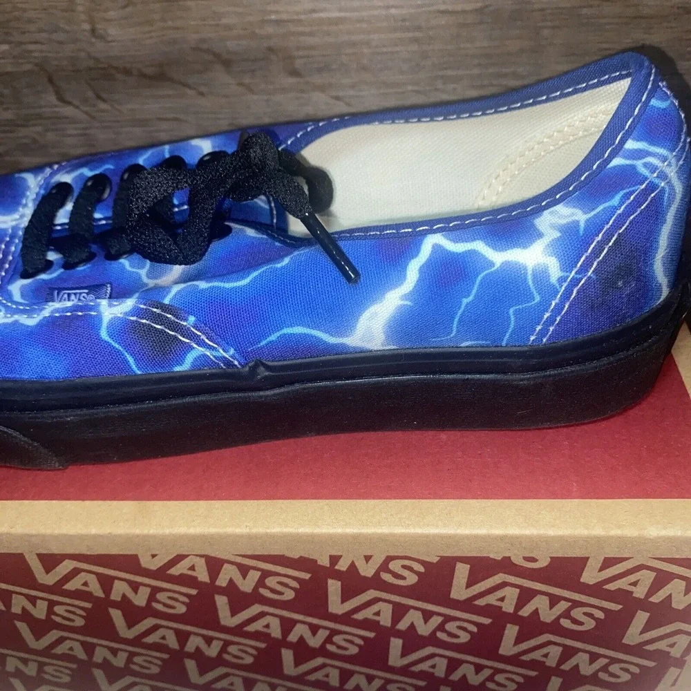 NIB‎ Vans 100% Authentic Lightning Black/Blue Sneaker, Unisex